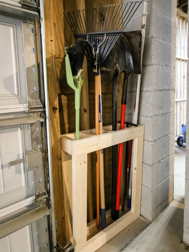 DIY yard tool organizer